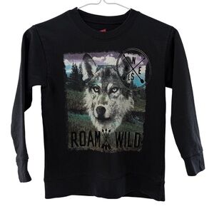 Wolf Graphic Kids Crewneck Sweater Small